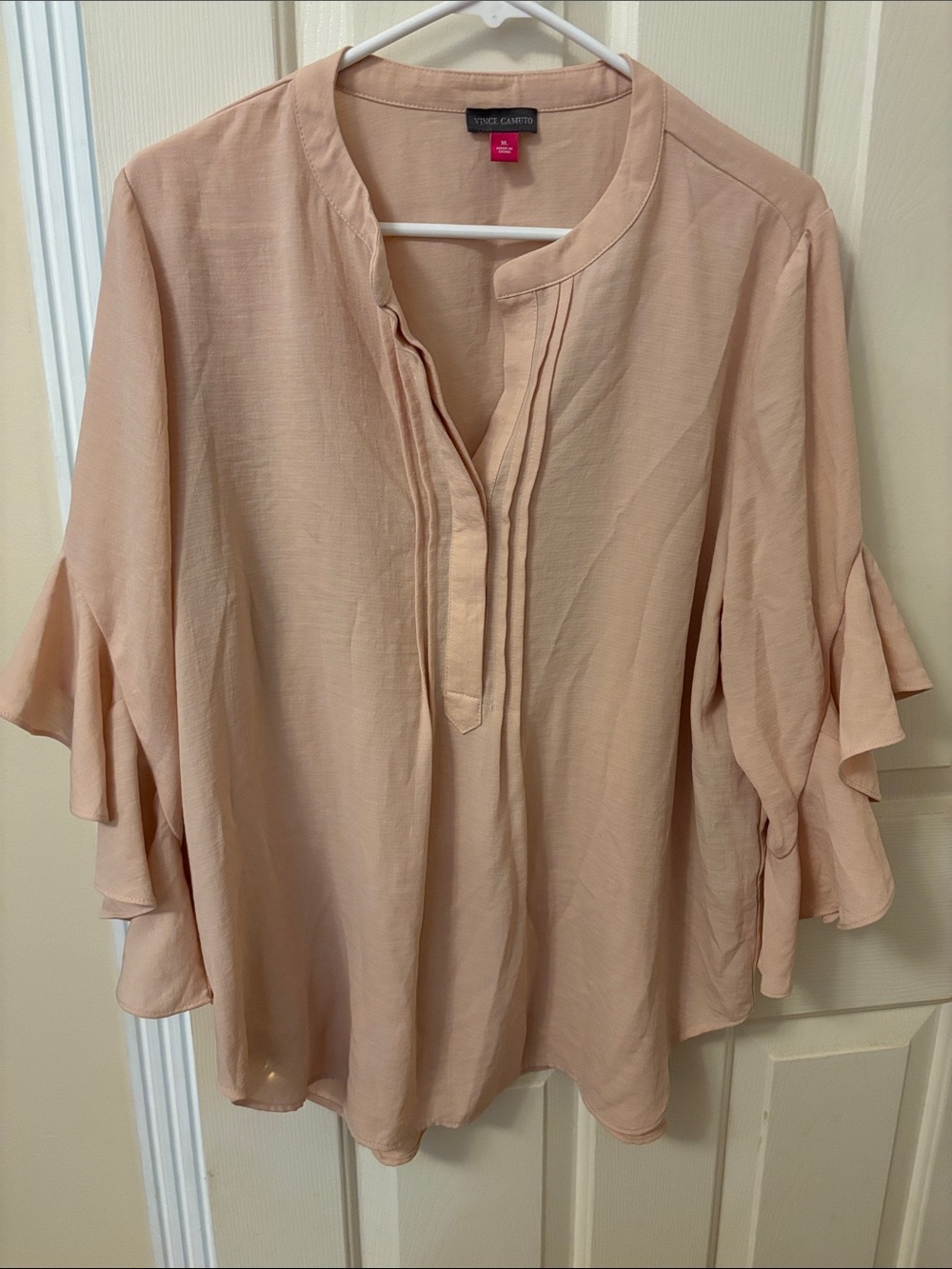 Vince Camuto Peach Ruffle Sleeve Tunic Top